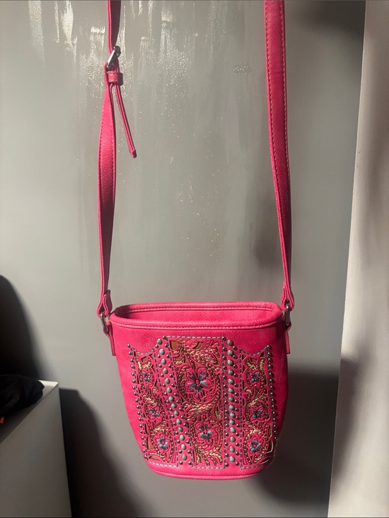 Handbags - Embroidered Hot Pink Crossbody Bag